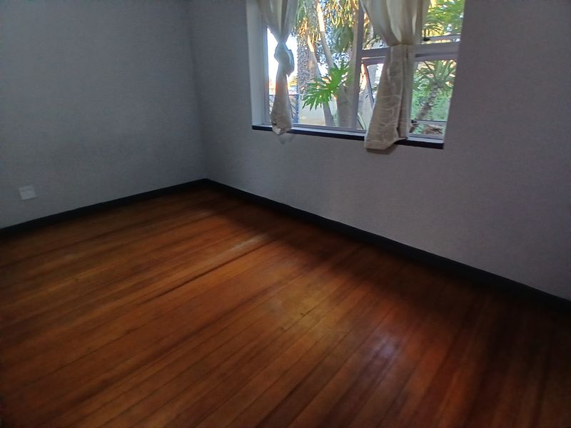 3 Bedroom House for sale in Dunnottar - Photo 9