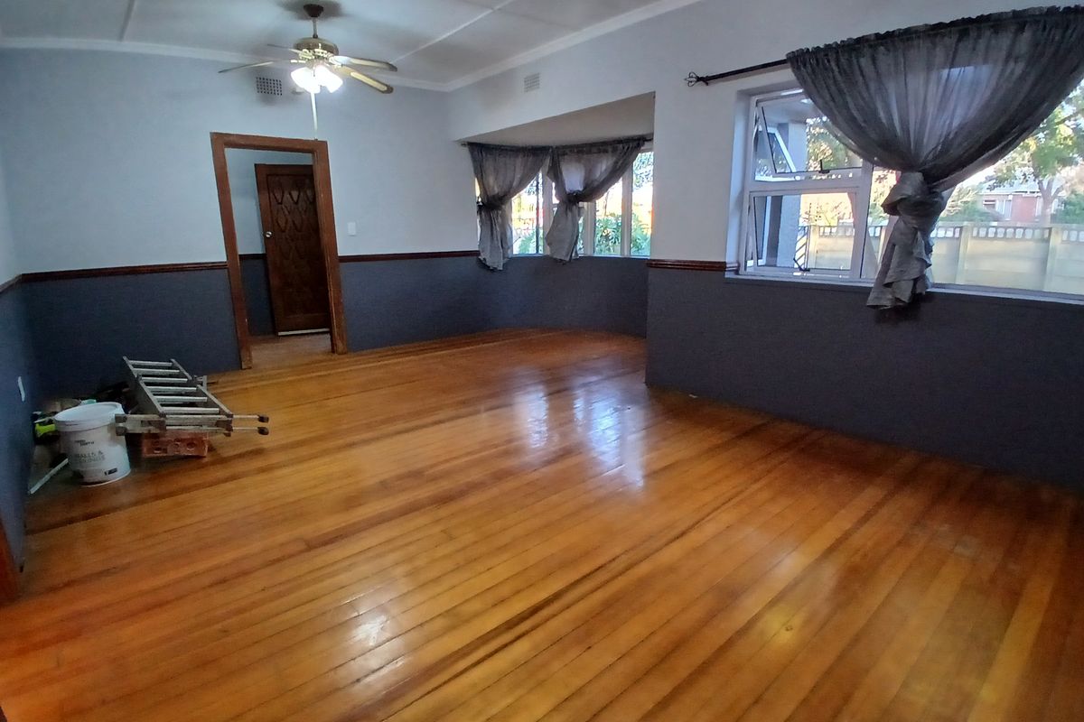 3 Bedroom House for sale in Dunnottar - Photo 5