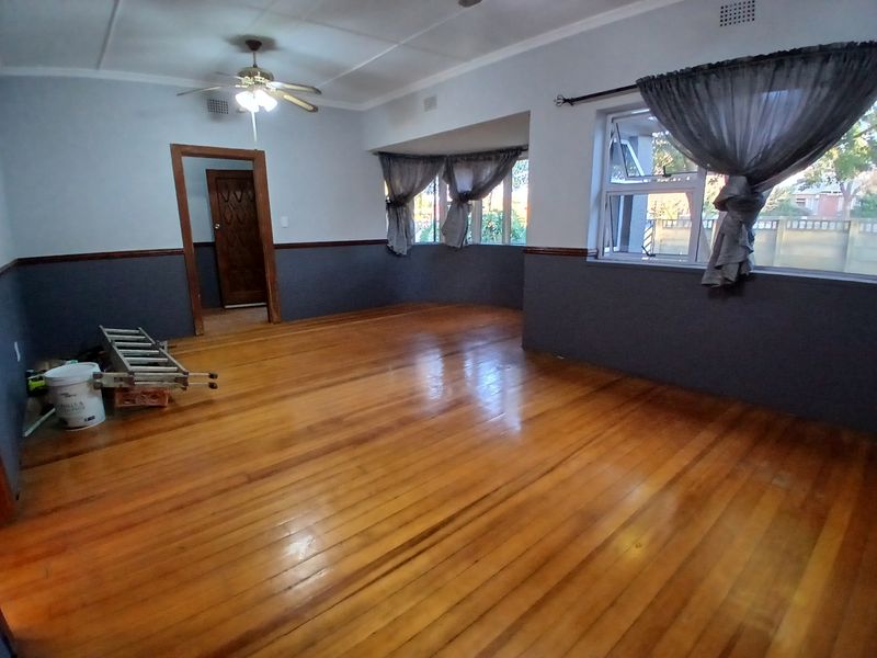 3 Bedroom House for sale in Dunnottar - Photo 5