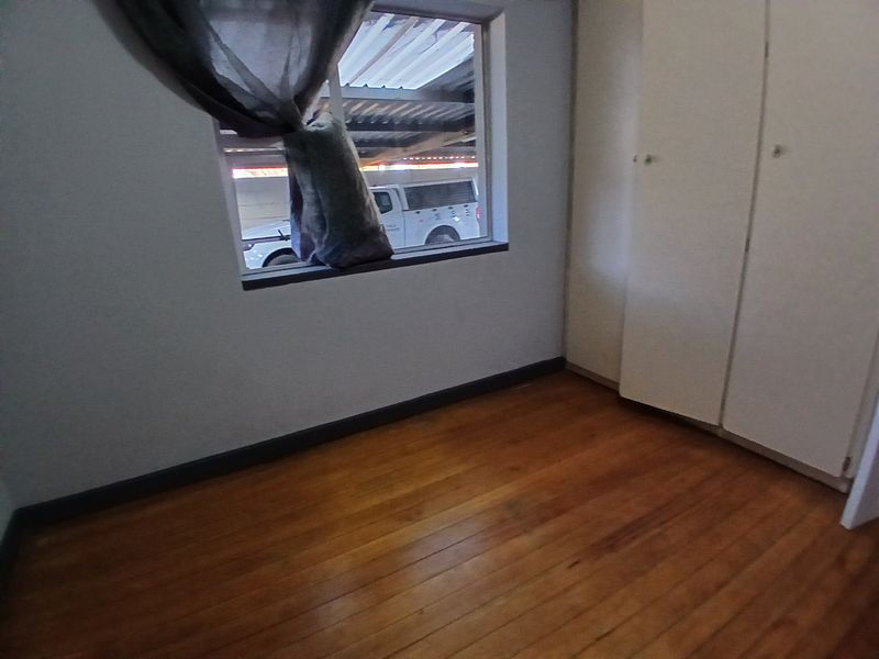 3 Bedroom House for sale in Dunnottar - Photo 8