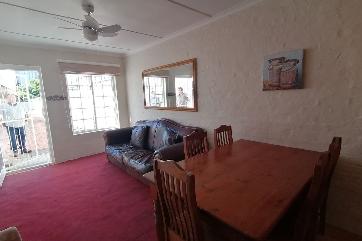 One Bedroom Flatlet - Photo 2