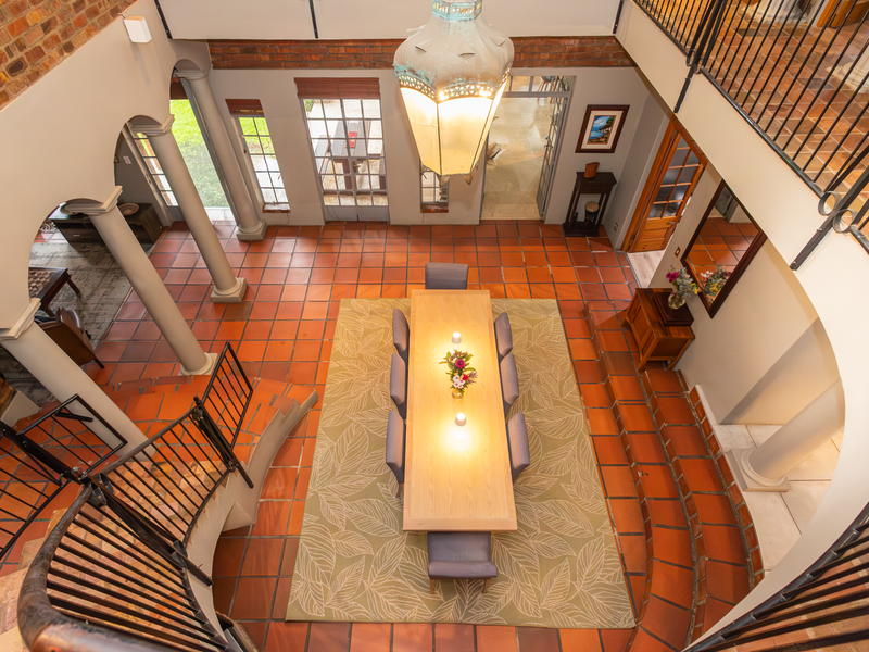 Beyond the Ordinary -Spacious Living in a Prime Vierlanden Location - Photo 3