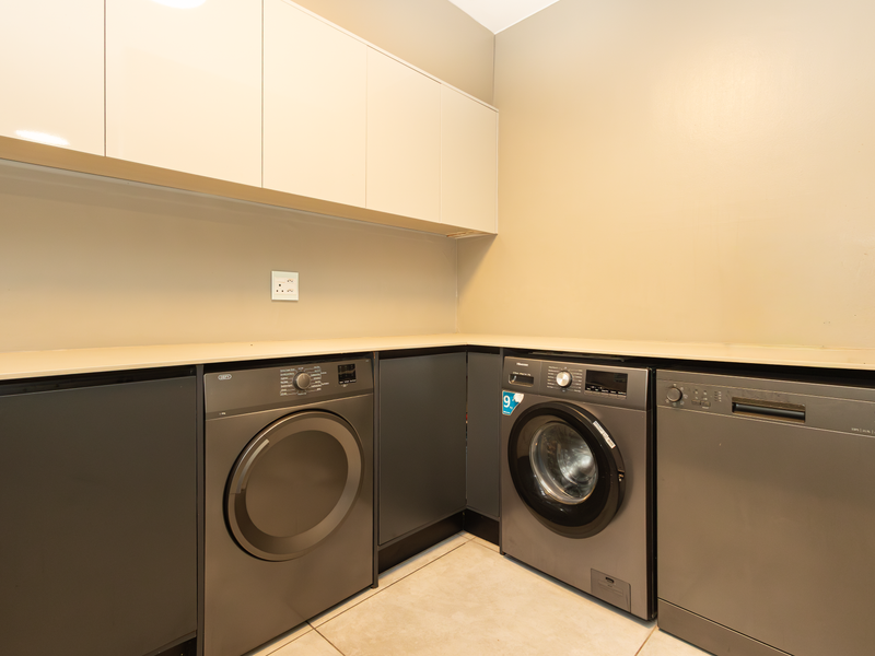 Beyond the Ordinary -Spacious Living in a Prime Vierlanden Location - Photo 10