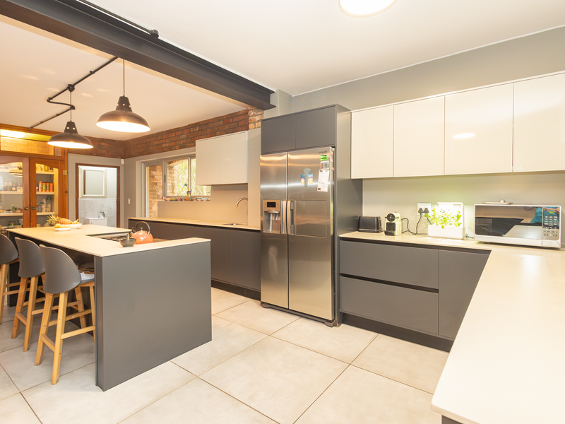 Beyond the Ordinary -Spacious Living in a Prime Vierlanden Location - Photo 6