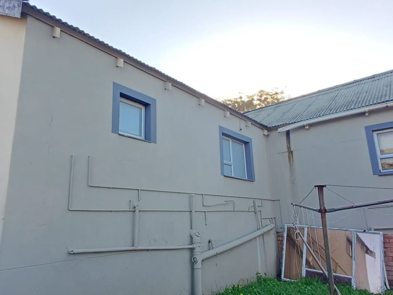 Spacious 4-Bedroom Family Home with Income Potential in Southernwood - Photo 6