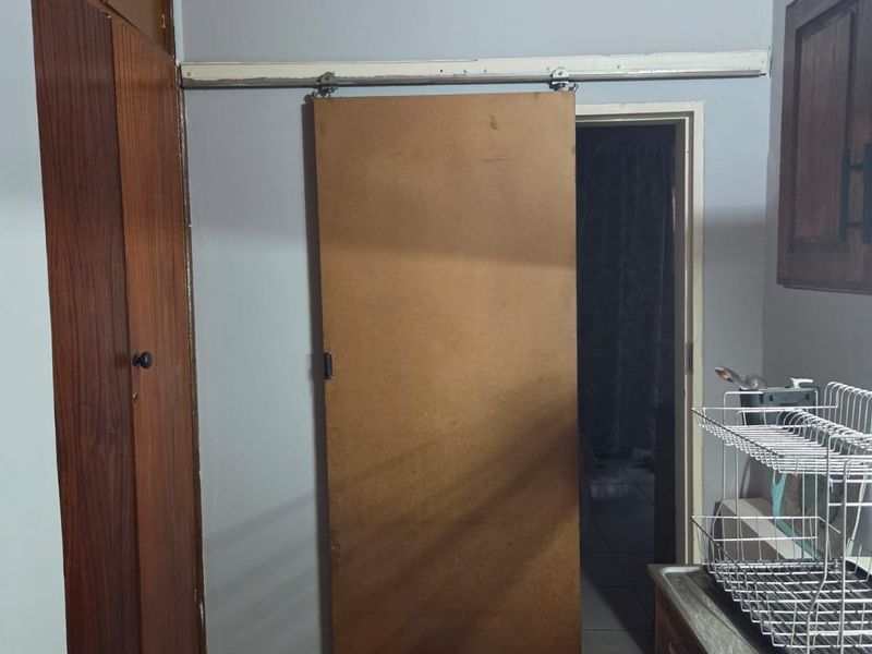 IDEAL FOR SINGLE PERSON - Photo 5