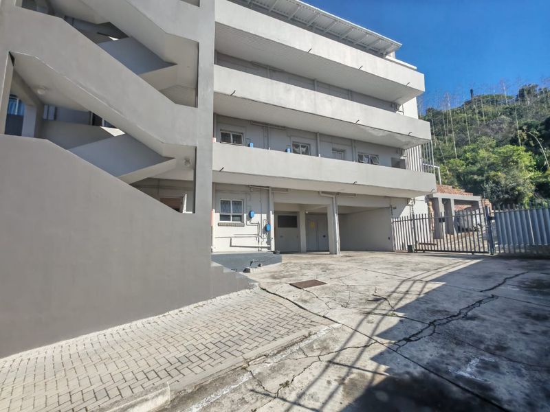 SPACIOUS ONE BEDROOM APARTMENT!!! - Photo 9