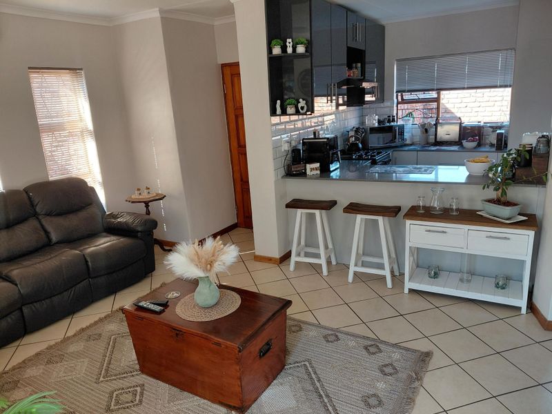 Neat & Modern Home in Quiet Windsor Park, Despatch - Photo 8