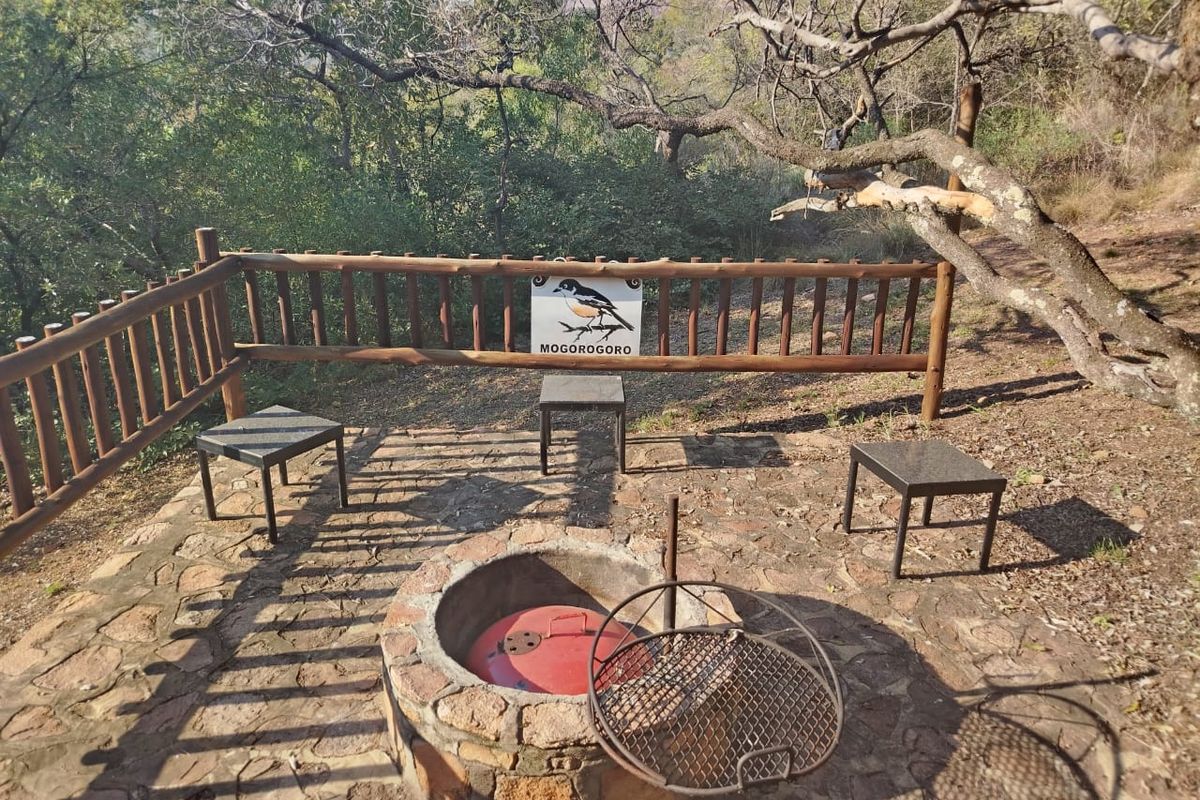 Charming 3-bedroom house for sale in Utopia Nature Estate, Rustenburg—your dream home awaits! - Photo 4