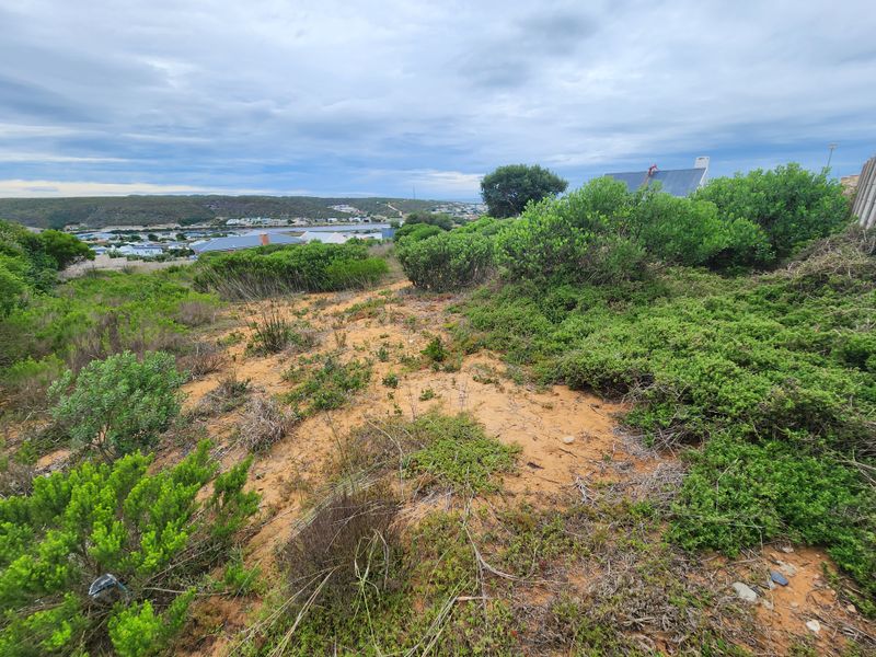 Stilbaai's Hidden Gem – 1,153 m2 of Endless Possibilities (Exclusive Sole Mandate) - Photo 6