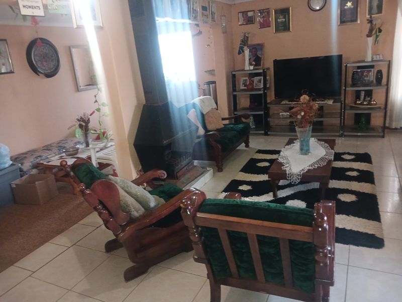 Fantastic residential  property with flatlet - Photo 8