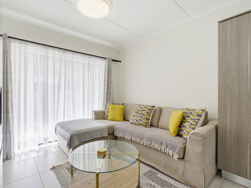 Modern 1 Bed, 1 Bath Unit for Sale in Northgate - Photo 5