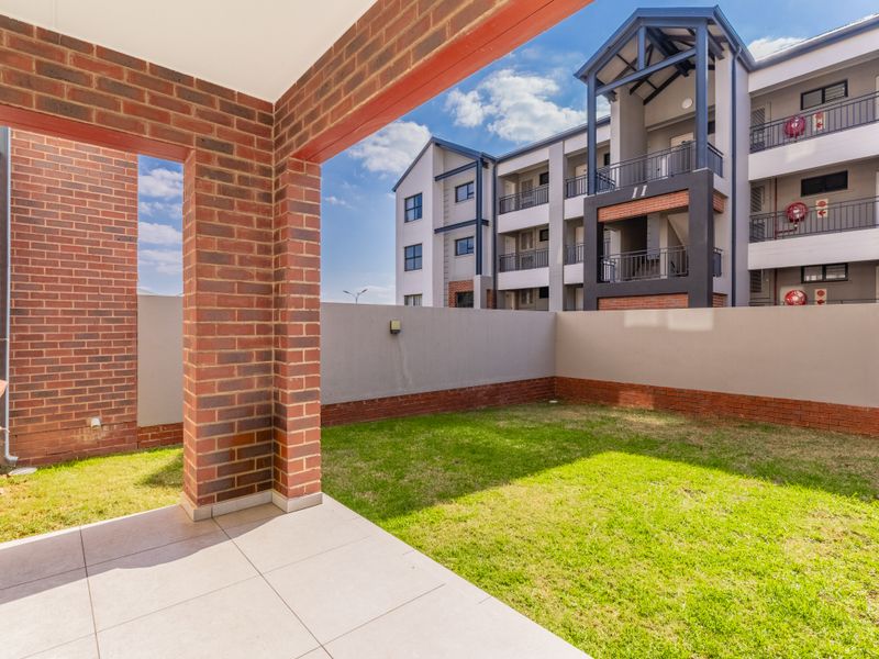 Modern 1 Bed, 1 Bath Unit for Sale in Northgate - Photo 10