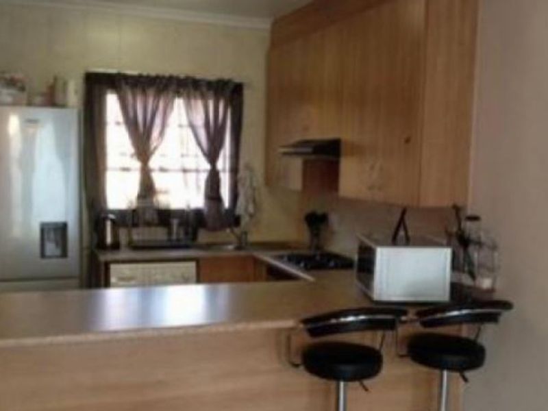 Pre-Hammer SALE– SECURE this property before auction - 3 Bedroom Sectional Title in Elsburg - Photo 5