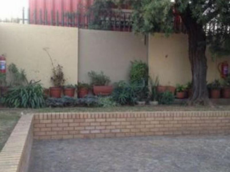 Pre-Hammer SALE– SECURE this property before auction - 3 Bedroom Sectional Title in Elsburg - Photo 9