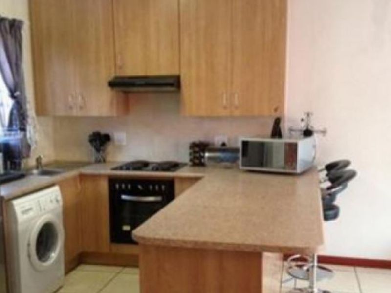 Pre-Hammer SALE– SECURE this property before auction - 3 Bedroom Sectional Title in Elsburg - Photo 2