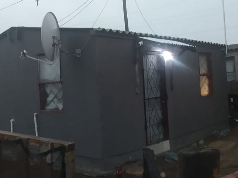 House For Sale In Mossel Bay - Photo 1