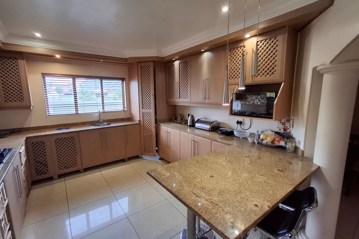 Easy living in Theresapark - Photo 5