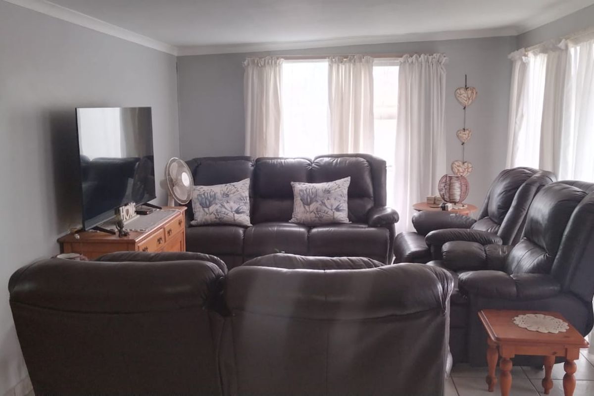 Desirable Coastal Living - Photo 2
