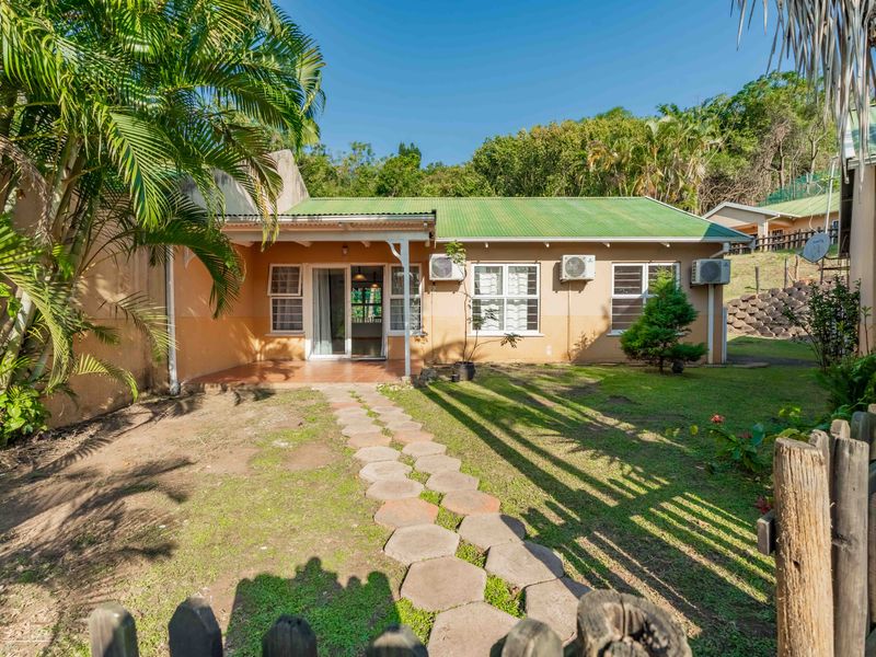 Modern, Secure & Move-In Ready Garden Simplex! - Photo 1