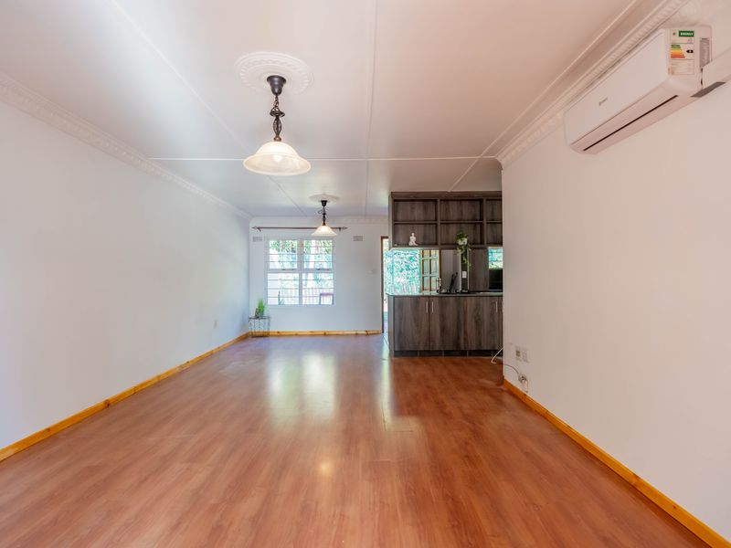Modern, Secure & Move-In Ready Garden Simplex! - Photo 8