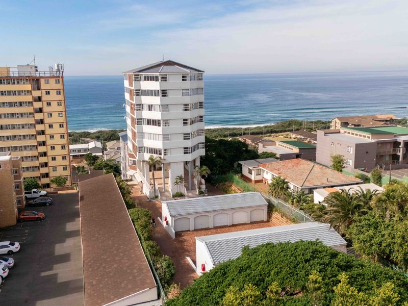 Your Coastal Dream Home Starts Here | 3 Bedroom Apartment - Photo 2