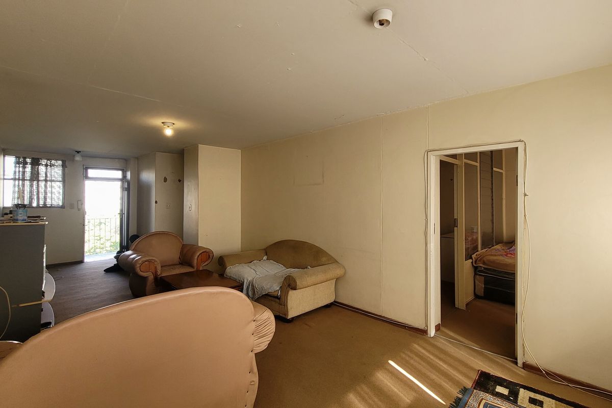 Affordable Sunnyside Investment Offering Strong Rental Potential - Photo 4