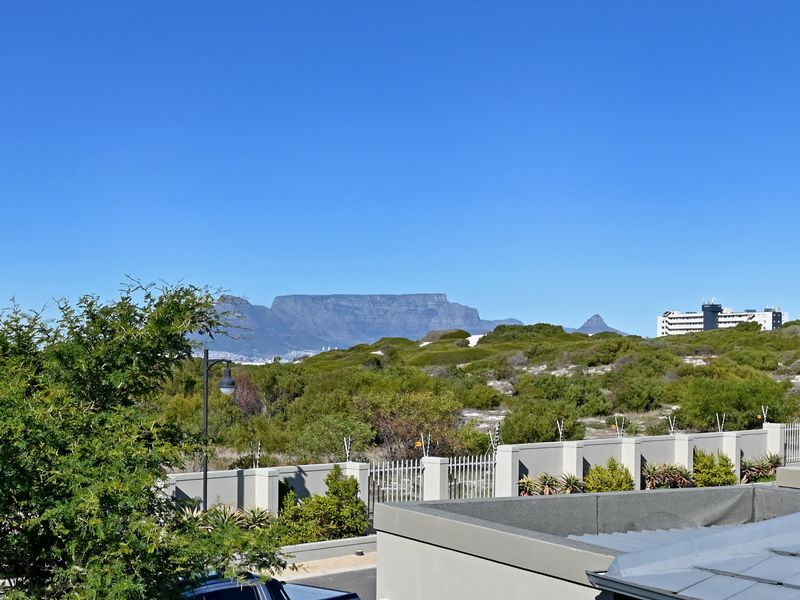 Fully Furnished 2-Bed in a Luxury Lifestyle Estate, Big Bay. - Photo 2