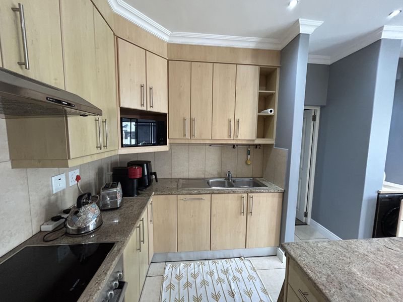 Fully Furnished 2-Bed in a Luxury Lifestyle Estate, Big Bay. - Photo 9