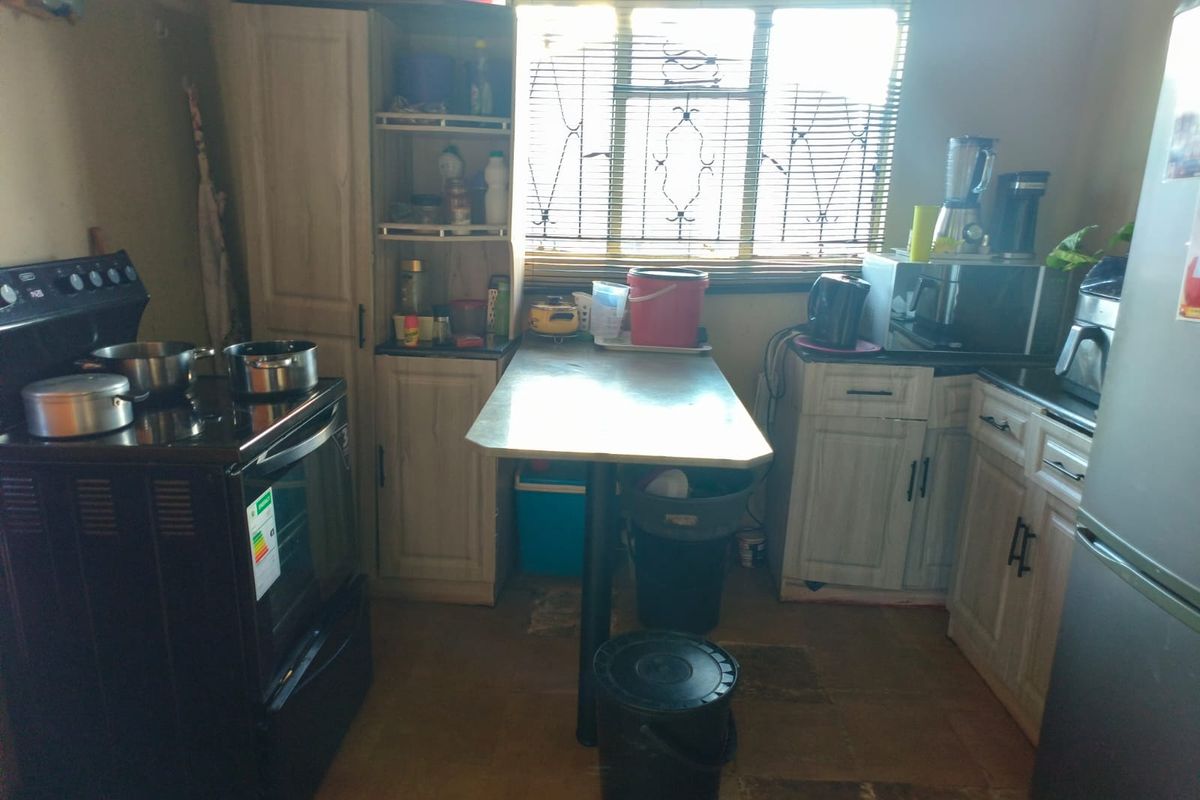 Two Bedroom House For Sale in Jouberton - Photo 5