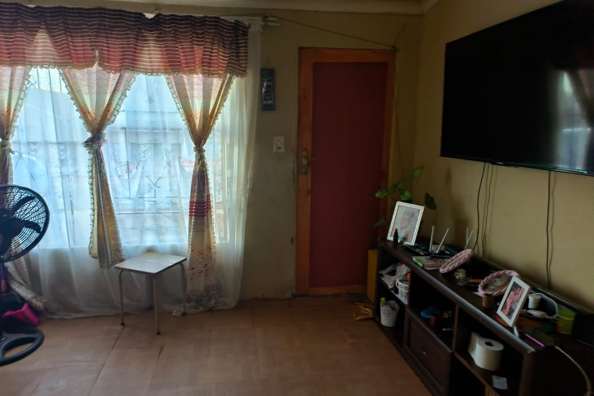 Two Bedroom House For Sale in Jouberton - Photo 4