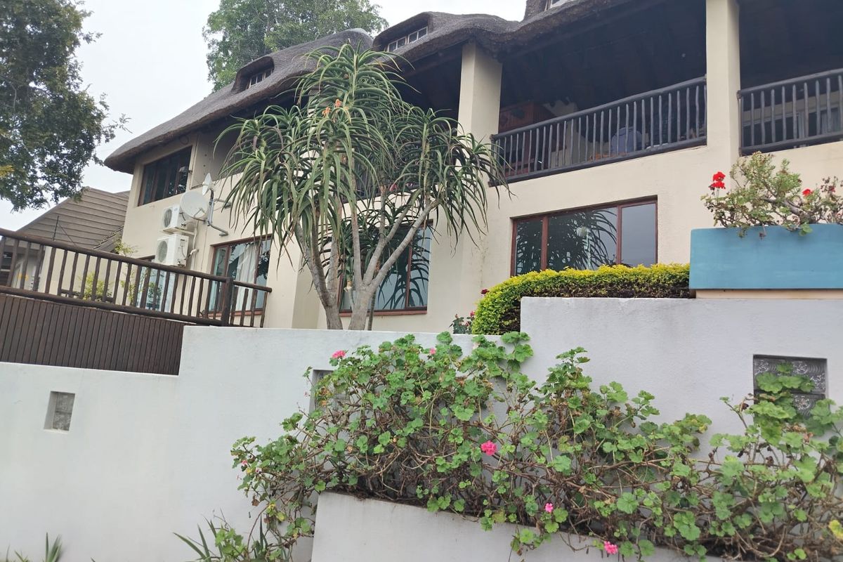 Exceptional Dam & Mountain View Retreat  Kosmos – Endless Potential at Give-Away Prize - Photo 2