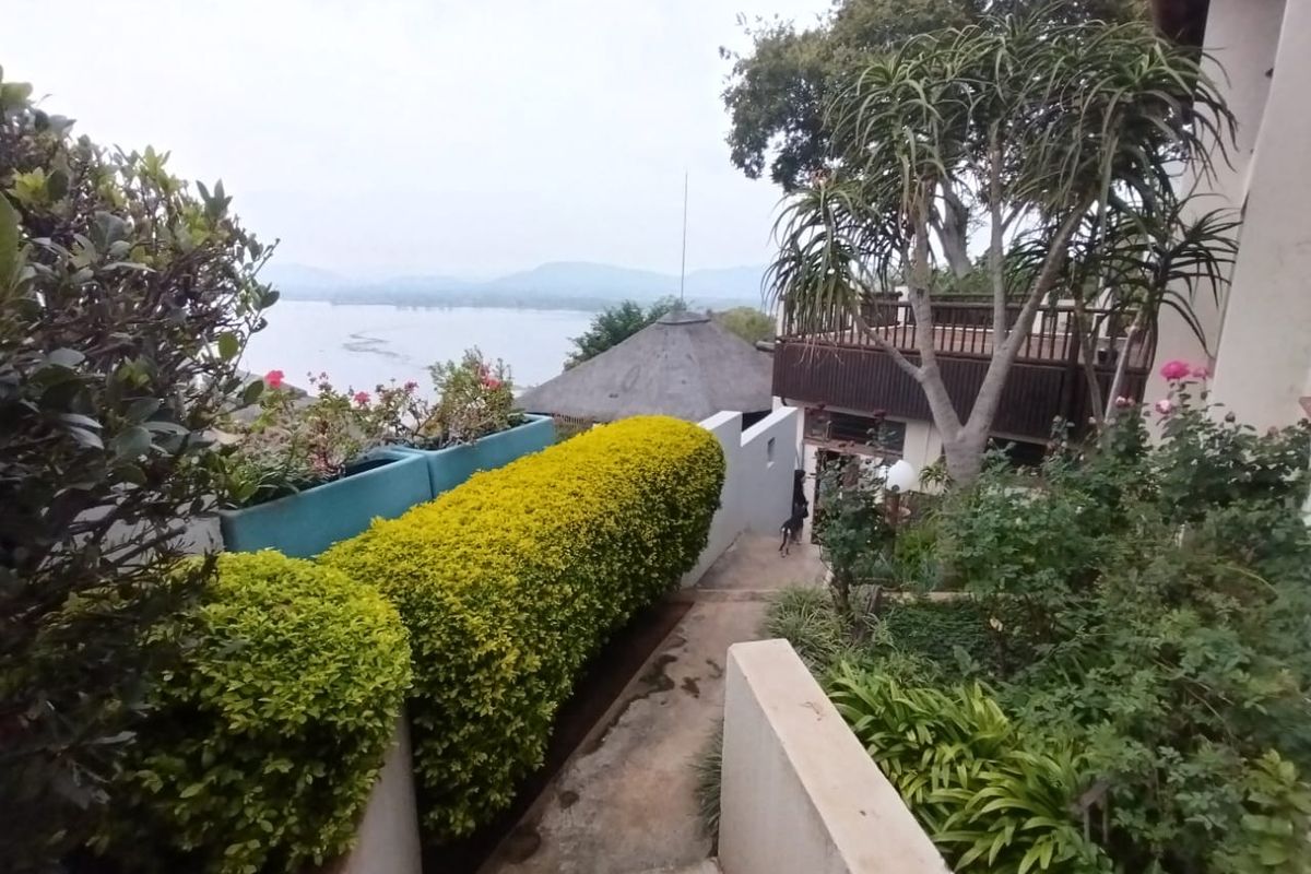 Exceptional Dam & Mountain View Retreat  Kosmos – Endless Potential at Give-Away Prize - Photo 5