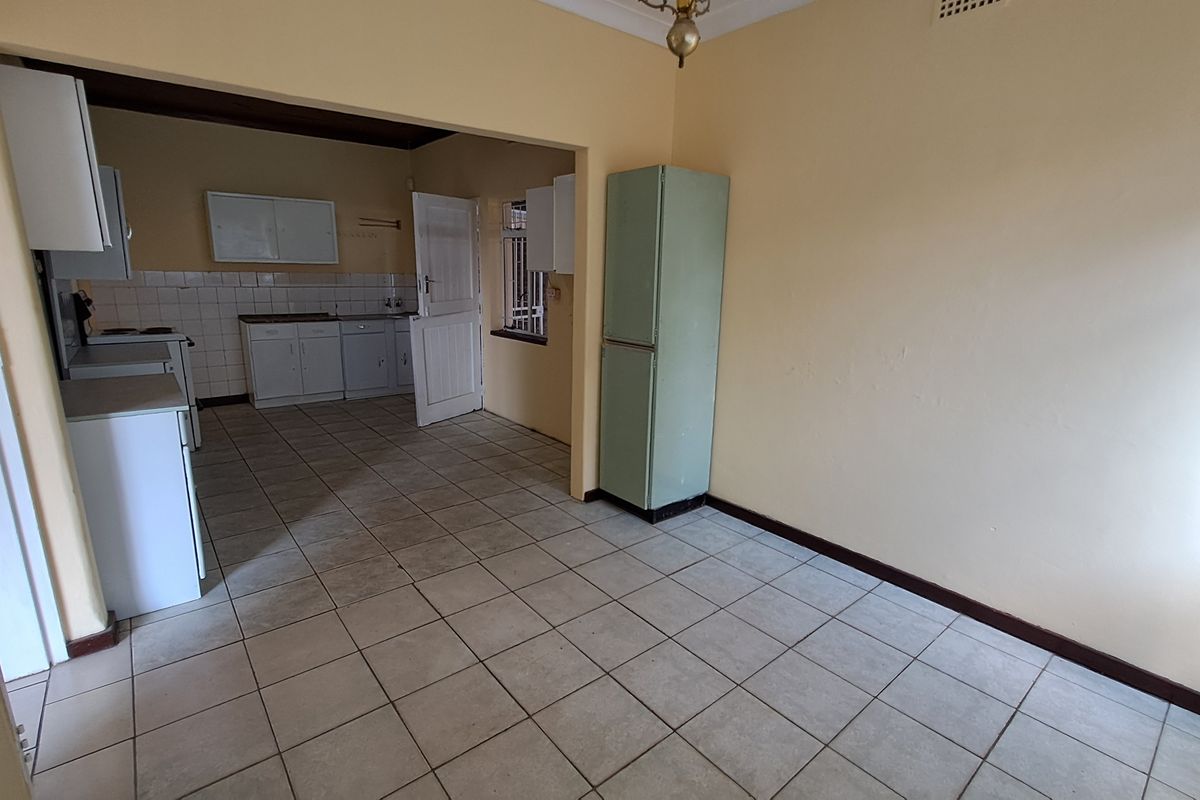 Family home with flatlet for sale - Photo 5