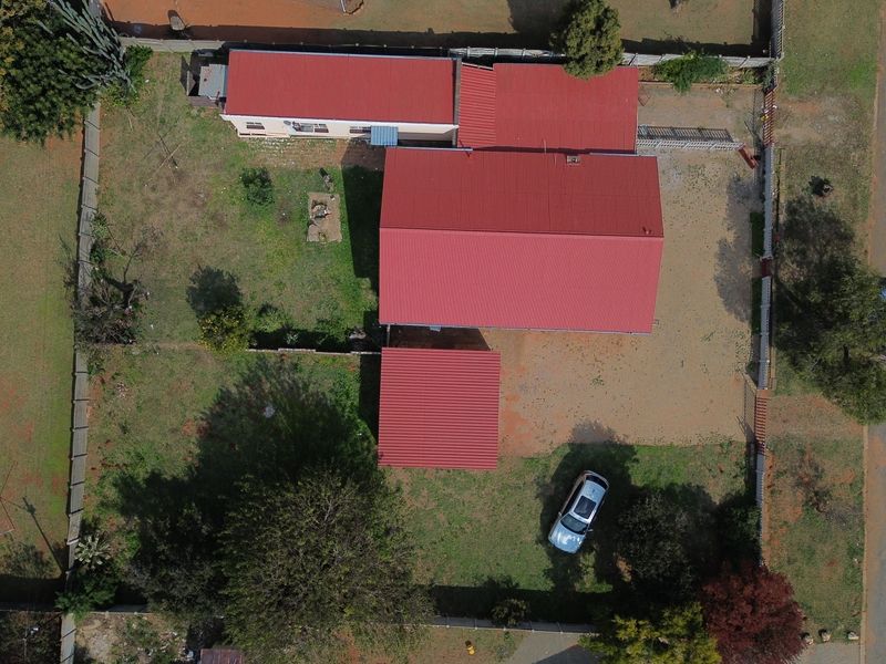 Family home with flatlet for sale - Photo 2