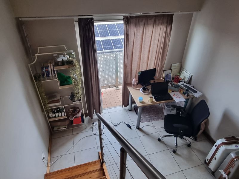 Ideal Location - Photo 5