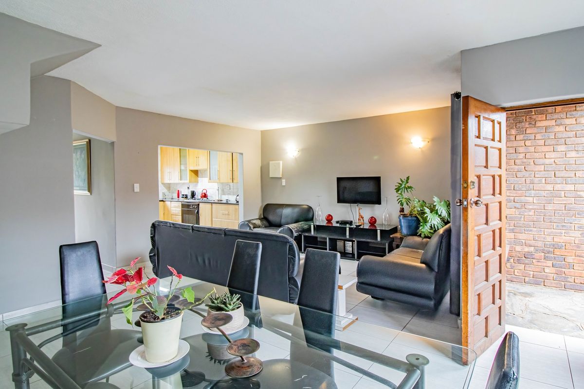 Modern Duplex with Pool & Secure Living - Photo 3