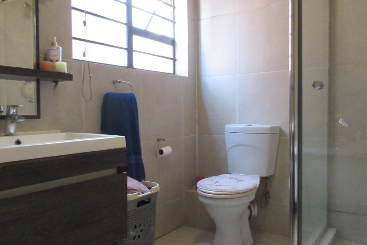 Modern 3-Bedroom Apartment for Sale in Amsterdam Lifestyle Estate, Olivedale - Photo 4