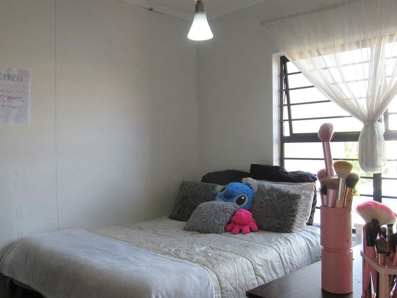 Modern 3-Bedroom Apartment for Sale in Amsterdam Lifestyle Estate, Olivedale - Photo 8