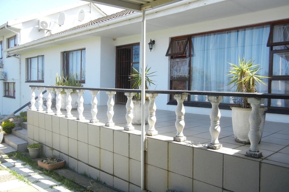 Guest House Potential - Photo 4