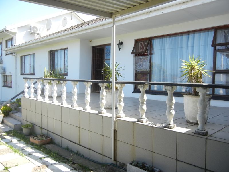 Guest House Potential - Photo 4