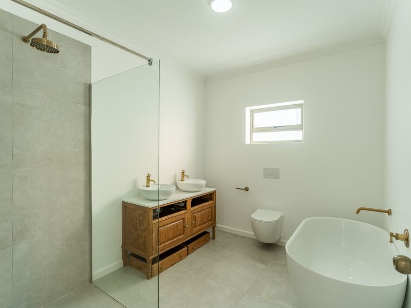 Exclusive New Listing | A Superb Position on The Links - Photo 7