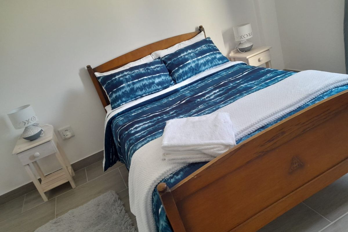 Charming Fully Furnished Townhouse To Let! Fully Furnished! Available 1 June to 30 December 2026. - Photo 5