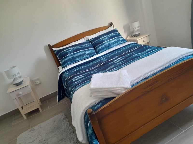 Charming Fully Furnished Townhouse To Let! Fully Furnished! Available 1 June to 30 December 2026. - Photo 5