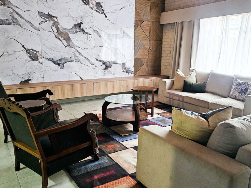 Spacious Modern Family Home for Sale in Florauna, Pretoria - Photo 10