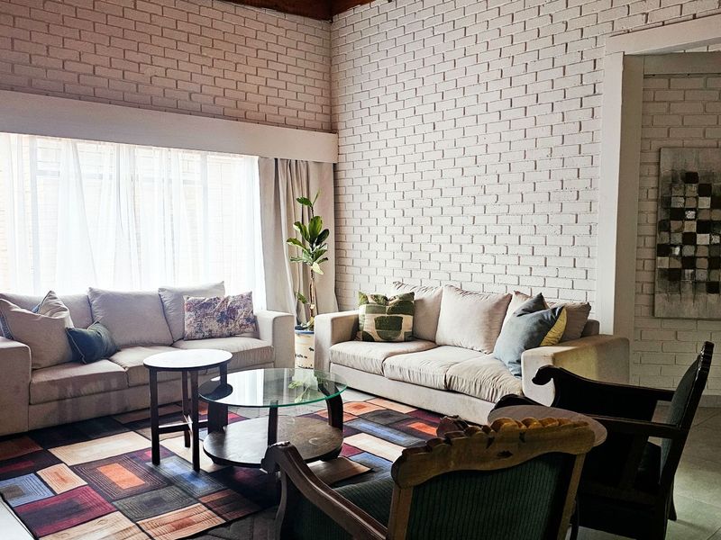 Spacious Modern Family Home for Sale in Florauna, Pretoria - Photo 8