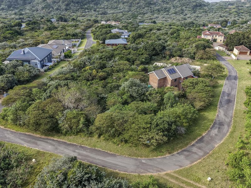 Discover a prime 698m2 vacant land for sale in Cintsa East – your perfect canvas awaits! - Photo 10