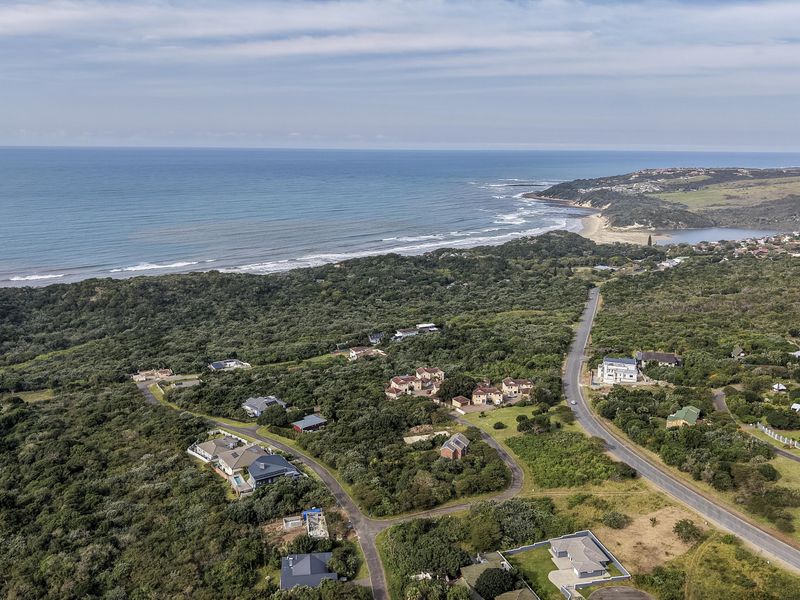 Discover a prime 698m2 vacant land for sale in Cintsa East – your perfect canvas awaits! - Photo 8