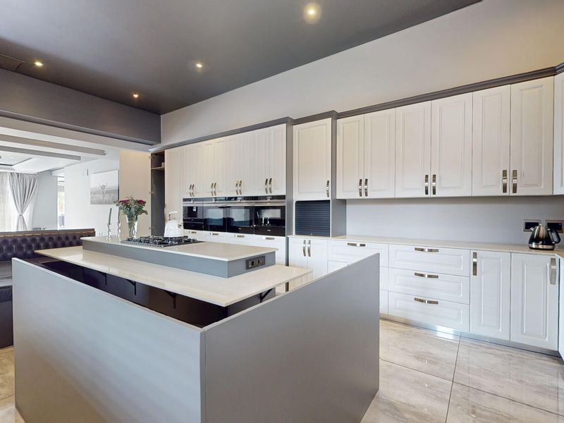Modern Home on the Waterfront! - Photo 10