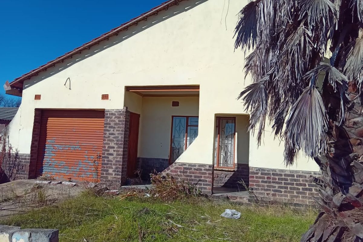 House for sale at Osizweni - Photo 2